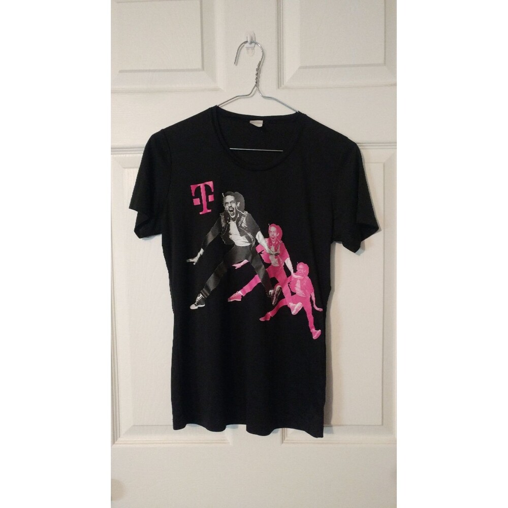 TMobile Shirt Small